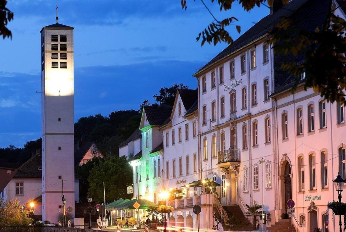 Historisches Hotel Zum Schwan Бад-Карлсхафен Экстерьер фото